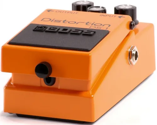 Педаль эффектов Boss DS-1 Distortion