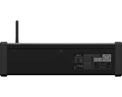 Микшерный пульт Behringer XR12