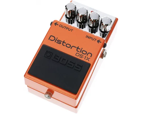 Педаль эффектов Boss DS-1X Distortion