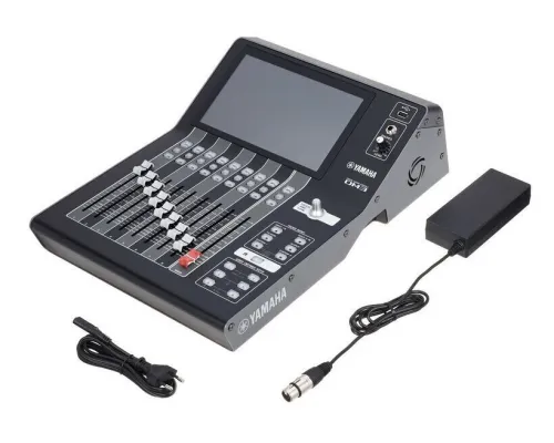 Цифровой микшерный пульт Yamaha DM3S